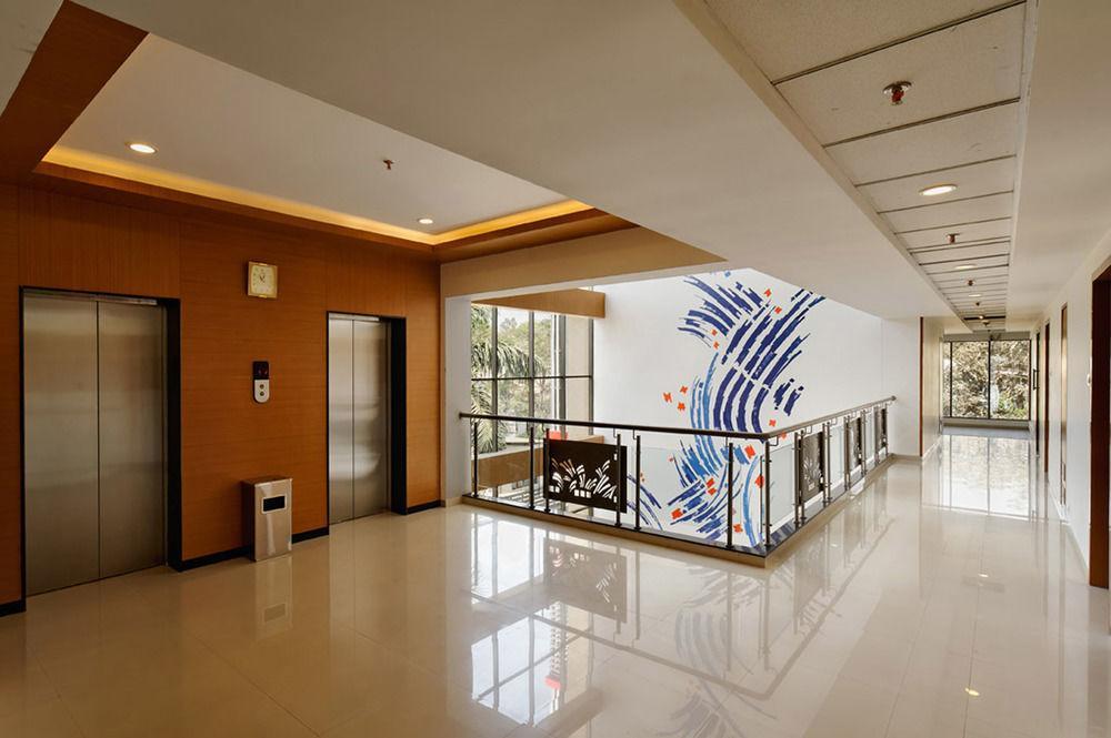 Hi 5 Hotel&Experience Nashik Exterior foto
